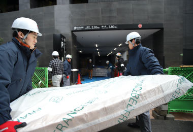 搬入・設置作業 画像