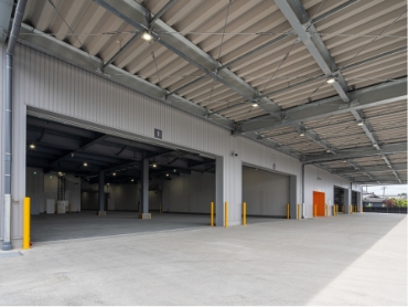 低床式バース